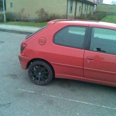 Peugeot 306