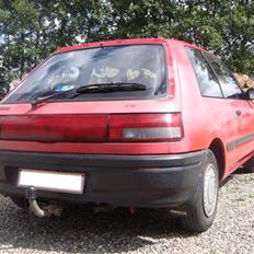 Mazda 323 (Solgt)