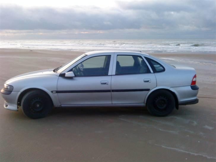 Opel Vectra B 1,6 16V "Solgt" billede 8