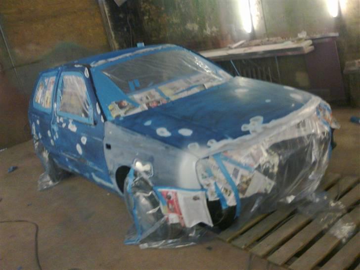 VW Golf 3 1,9 D - klar til en spand maling (: billede 2