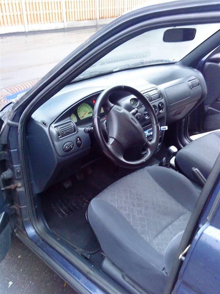 Ford Escort Monaco (DØD) billede 8