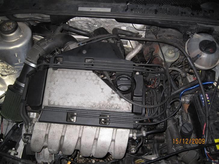VW Golf 1 VR6 - Her er motoren til golf´en billede 11