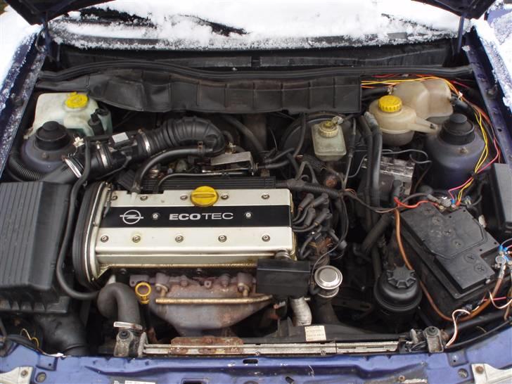 Opel Astra 2,0 16v (Byttet) billede 12