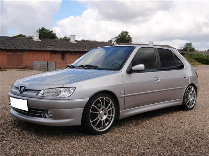 Peugeot 306 BYTTET billede 1