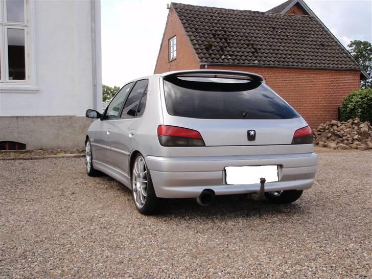Peugeot 306 BYTTET billede 4