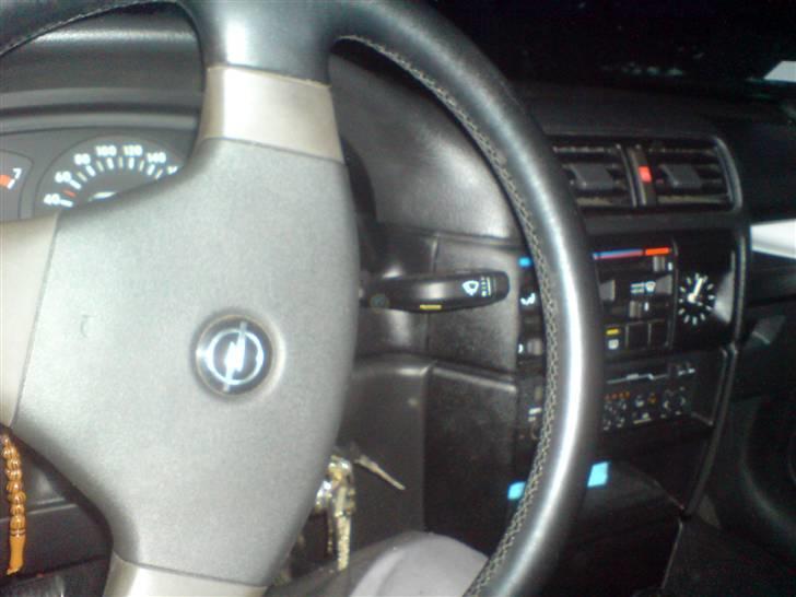 Opel vectra a Solgt  billede 3