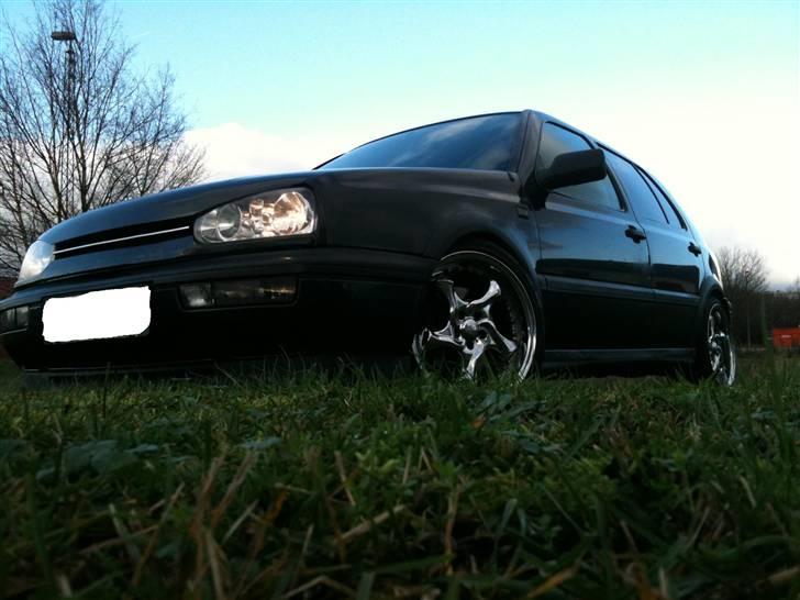 VW Golf III VR6 TOTAL SKADET billede 1