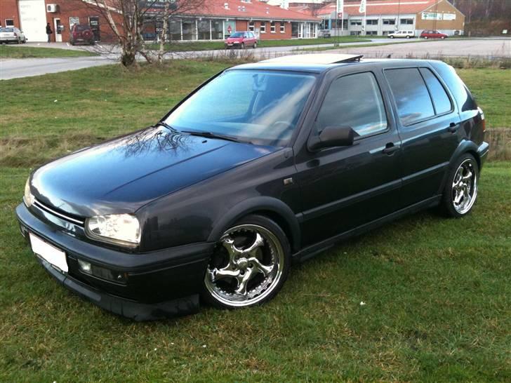 VW Golf III VR6 TOTAL SKADET billede 2