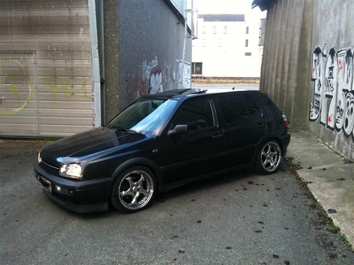 VW Golf III VR6 TOTAL SKADET billede 15