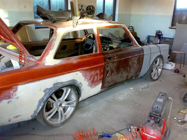 Volvo 242 - under ombygning billede 4