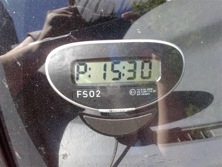 Toyota Corolla St.car (Solgt) - Digital P-watch. billede 2