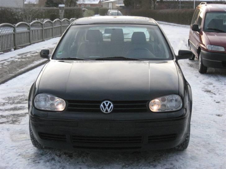 VW Golf 4 highline SOLGT billede 3