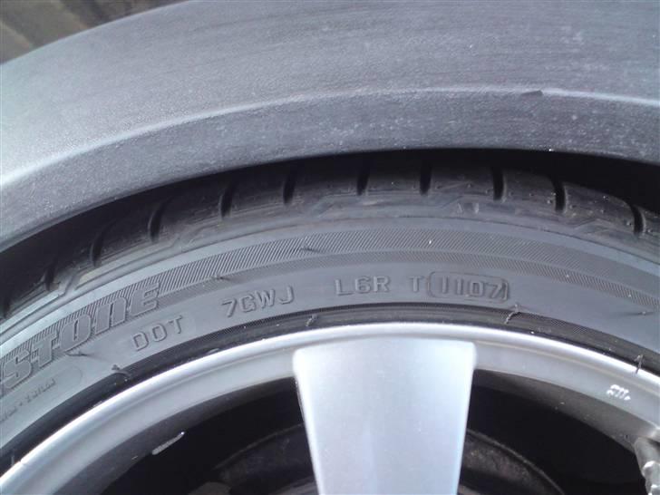 Peugeot 205 1,9 GTI  "SOLGT" - her er der så ca 15mm fra dæk til skærm   ;) billede 3