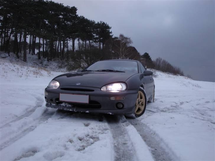 Mazda MX-3 - Vinterrullerne, de nye pærer og sænket nr. plade :P billede 20