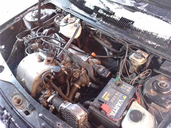 Peugeot 205 1,9 GTI  "SOLGT" billede 6