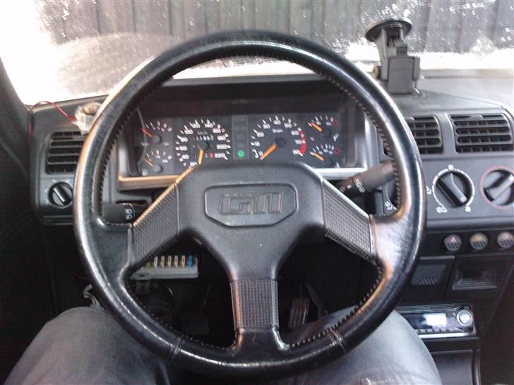 Peugeot 205 1,9 GTI  "SOLGT" billede 11