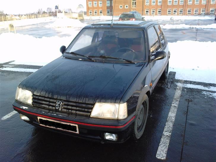 Peugeot 205 1,9 GTI  "SOLGT" billede 20