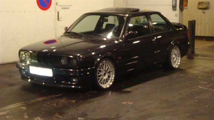 BMW E30 325i M Technik 2 billede 3