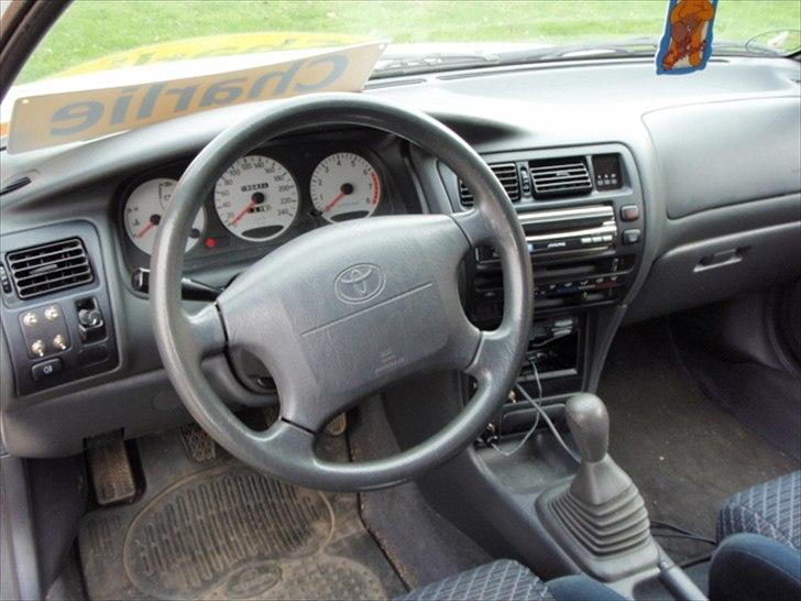 Toyota corolla GSI (totalskadet) billede 8