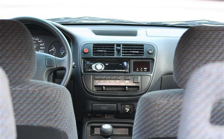Honda civic 1.5 i ls byttet billede 5
