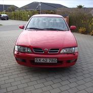 Nissan primera Se