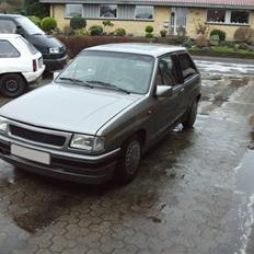 Opel Corsa A 1.5 Turbo Diesel