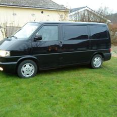VW Caravelle, Aut. SOLGT...
