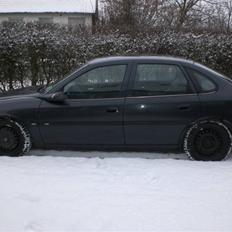 Opel Vectra B 2.0 16v ¤SOLGT¤