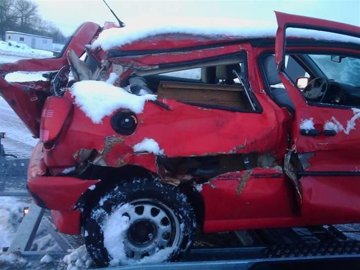 VW Polo 6N (Totalskadet) billede 18