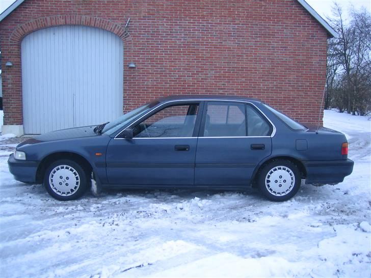 Honda accord (vinterbil) billede 3