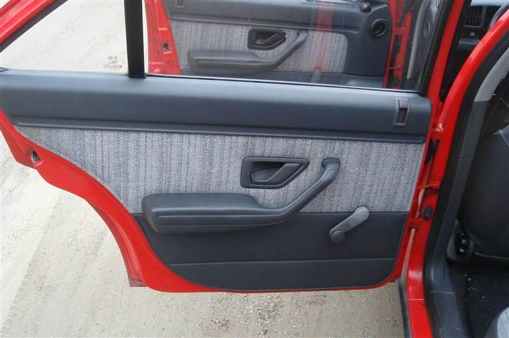 Peugeot 405 GLI  (SOLGT) billede 9