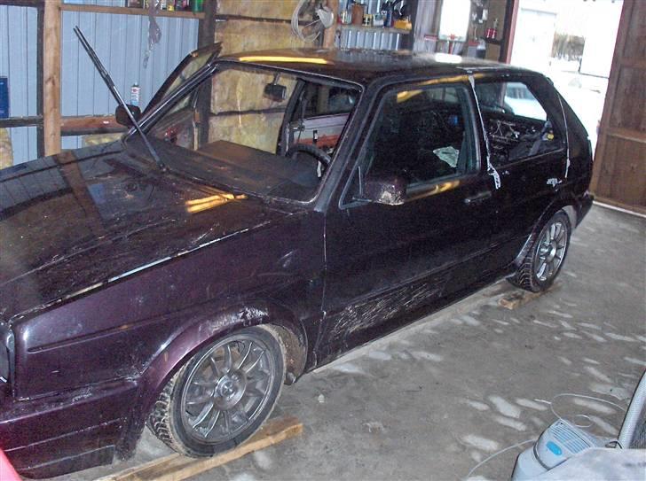 VW golf  GTI 16v Edition one - hjul er dog lidt små, satser på nogle 9 x 16 " billede 4