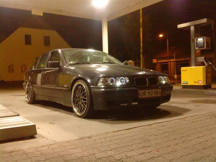 BMW e36 316i sedan billede 11