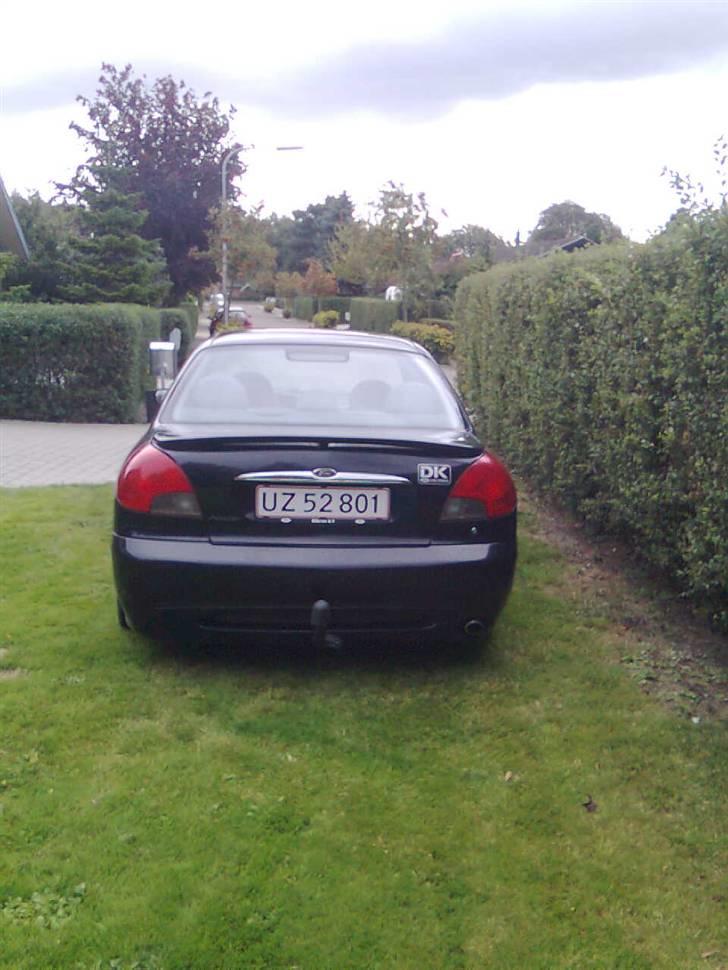 Ford Mondeo 2,5 v6 SOLGT billede 2