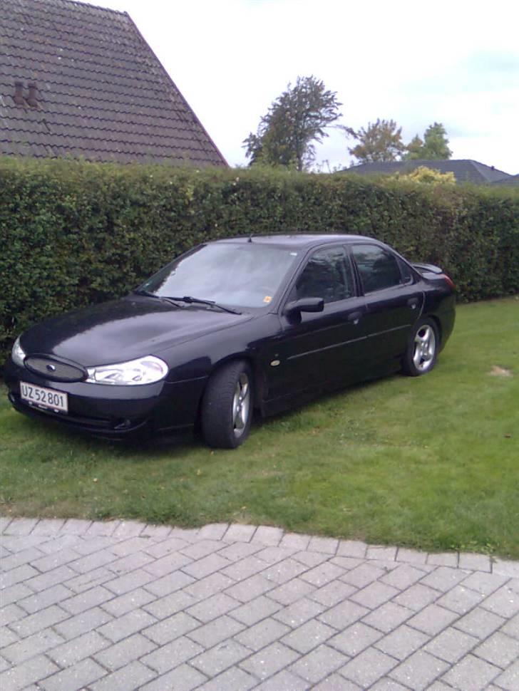 Ford Mondeo 2,5 v6 SOLGT billede 3