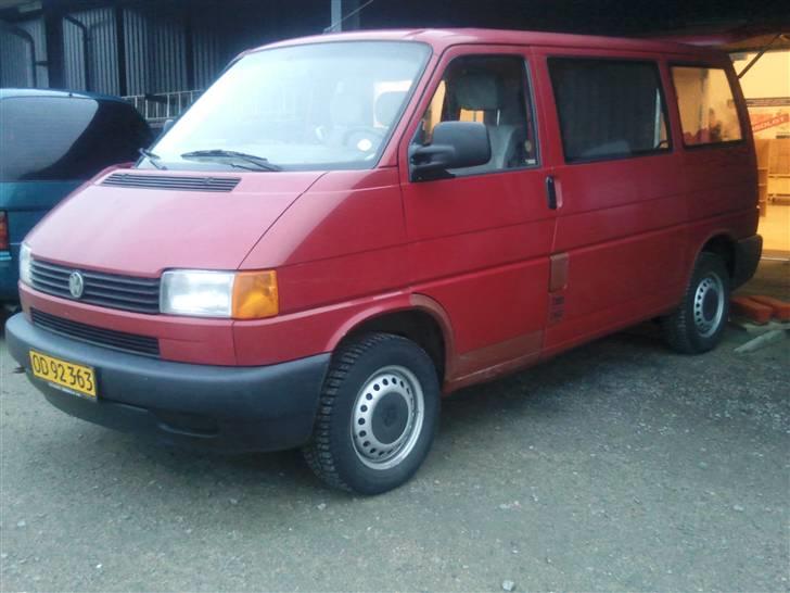 VW Transporter 2.4d Solgt billede 2