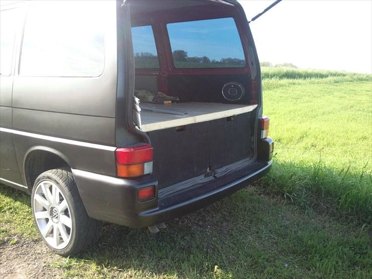 VW Transporter 2.4d Solgt billede 8