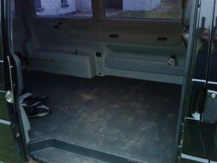 VW Caravelle, Aut. SOLGT... billede 7