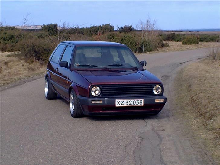 VW golf 2 1,8 solgt - 23/3 billede 1