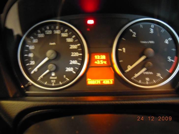 BMW E90 330 D Er Solgt billede 10