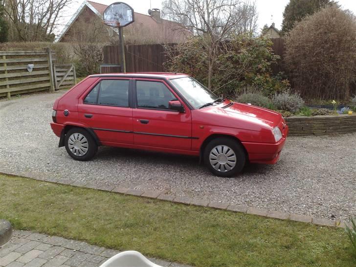 Skoda Favorit Comfortline Solgt billede 2