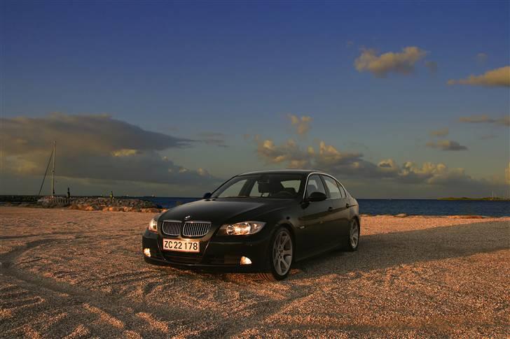 BMW 325i E90 billede 1