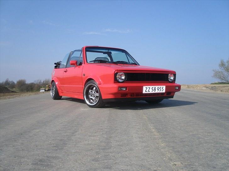 VW  Golf I cabriolet billede 1