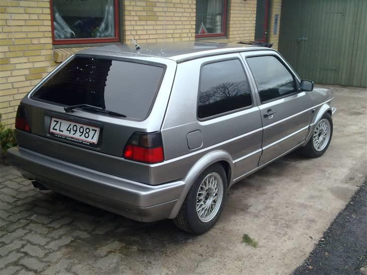 VW Golf GTI 16/8v solgt billede 6