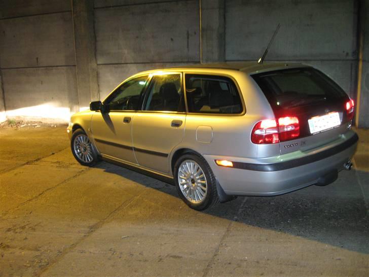 Volvo V40 Jubilæum VOLVO 4 LIFE billede 3