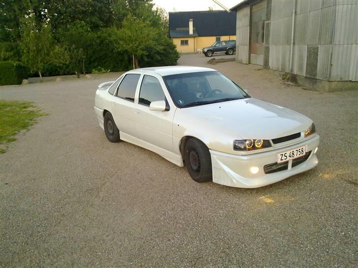 Opel Vectra 2000 solgt billede 1