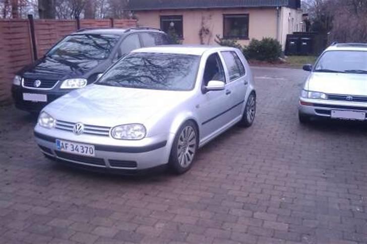 VW Golf IV Solgt - Så kom den til jorden :D billede 15