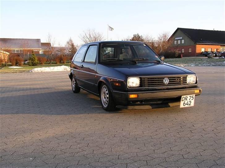 VW Golf II US Edition - På vinterhjul billede 17