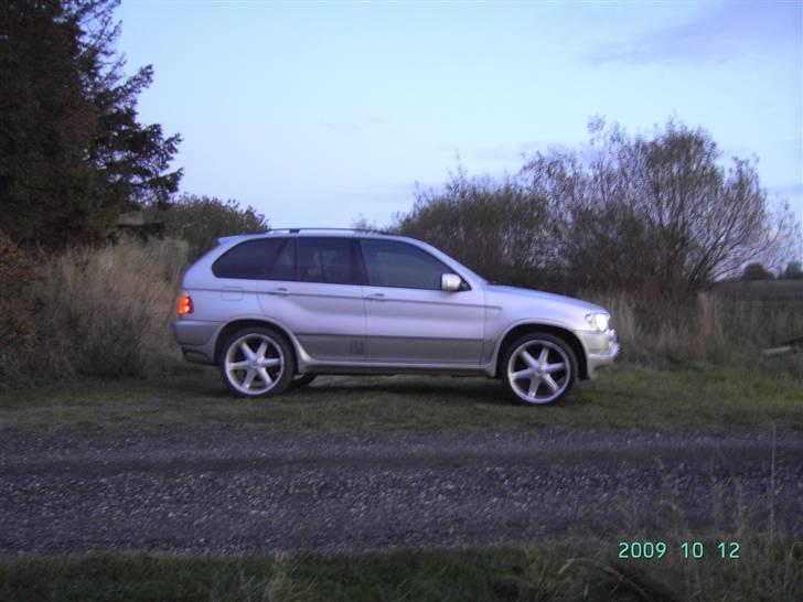 BMW X5 4.4i sport 4x4 van (Solgt) billede 16
