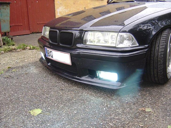 BMW e36 325i coupe billede 3